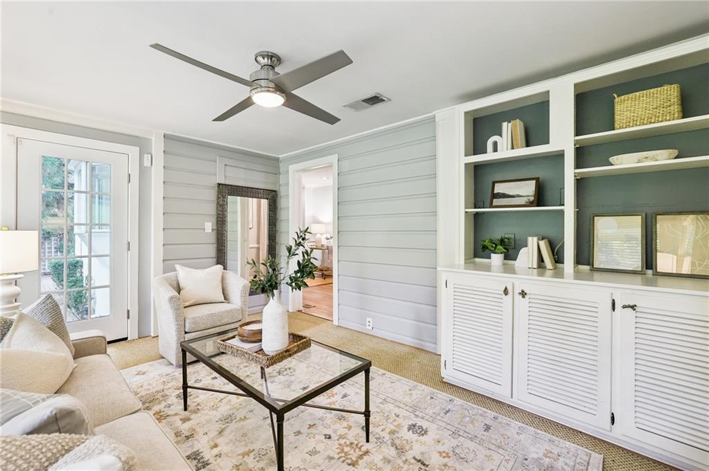 1836 Colland Drive NW