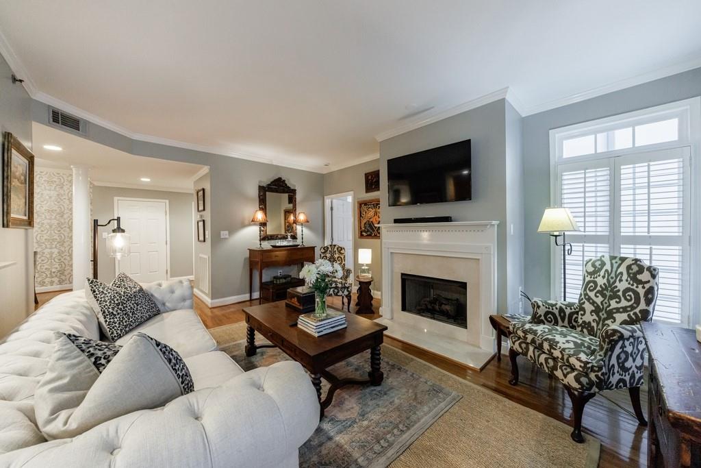 50 BISCAYNE Drive NW Unit 4110