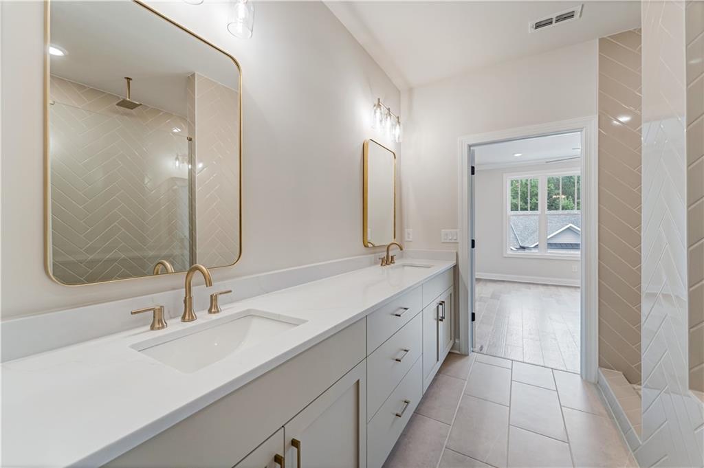 165 Wards Crossing Way