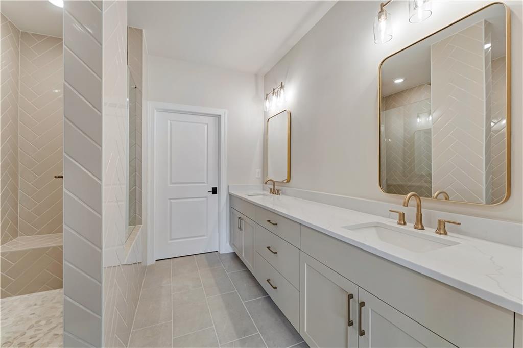 165 Wards Crossing Way