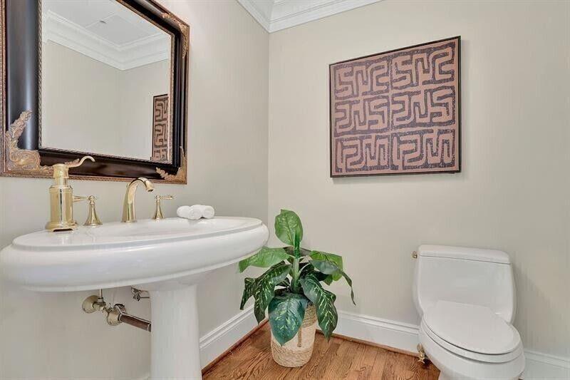 750 Park Avenue NE Unit 6E