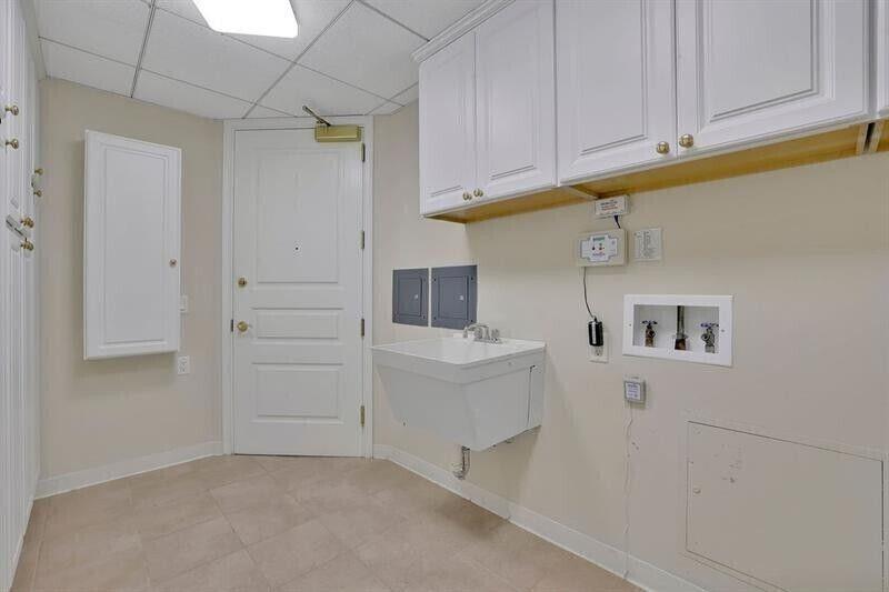 750 Park Avenue NE Unit 6E