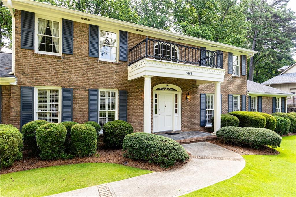 5287 Vernon Lake Drive