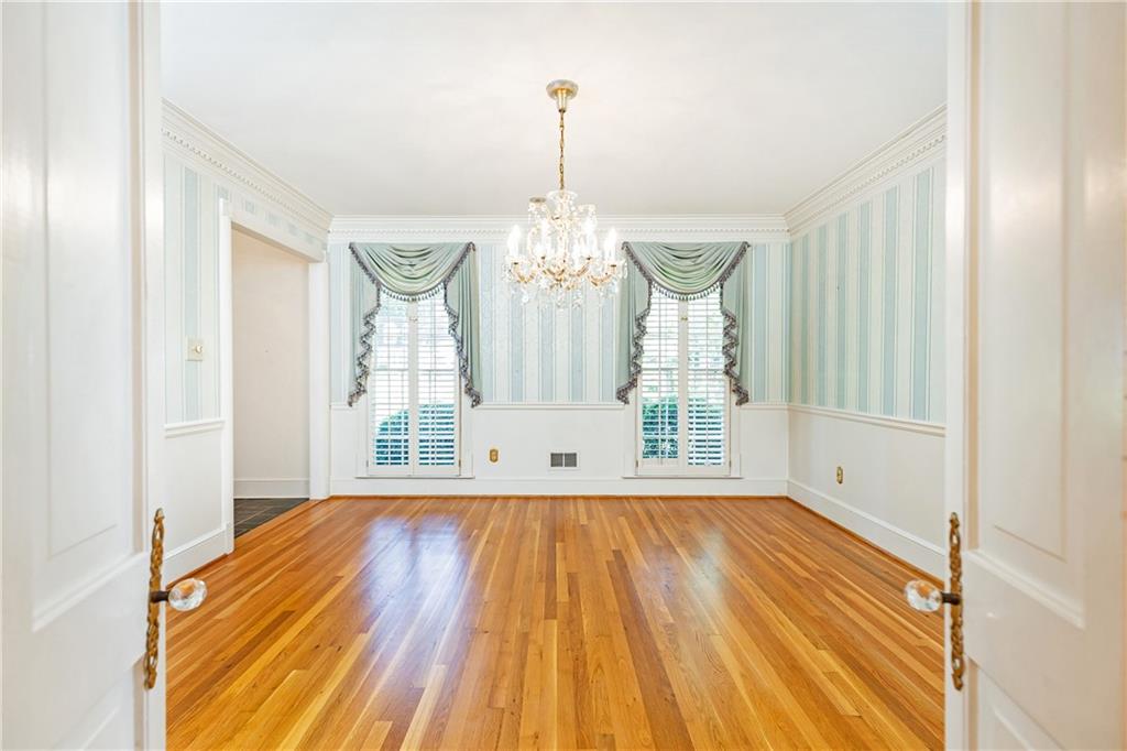 5287 Vernon Lake Drive