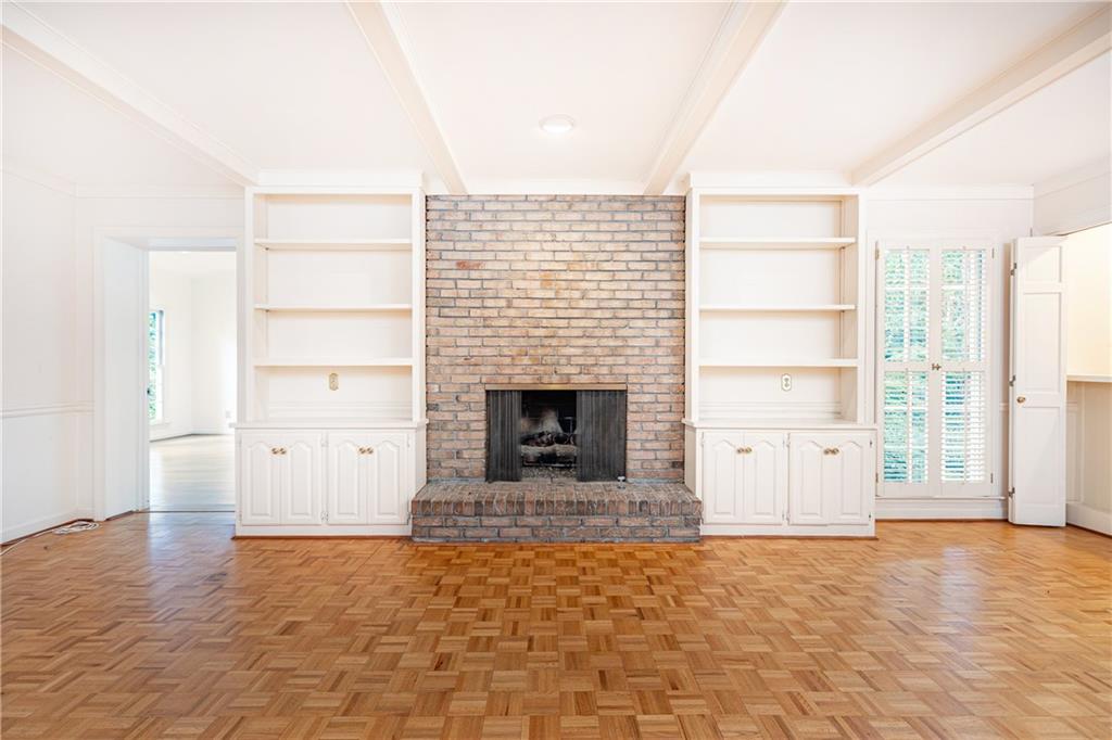 5287 Vernon Lake Drive