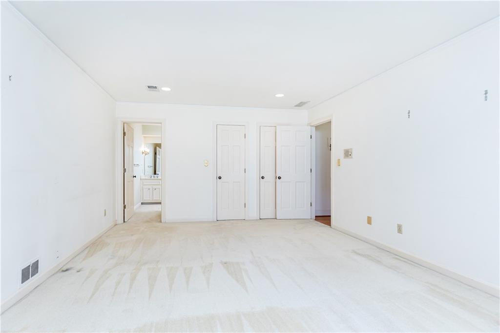 5287 Vernon Lake Drive