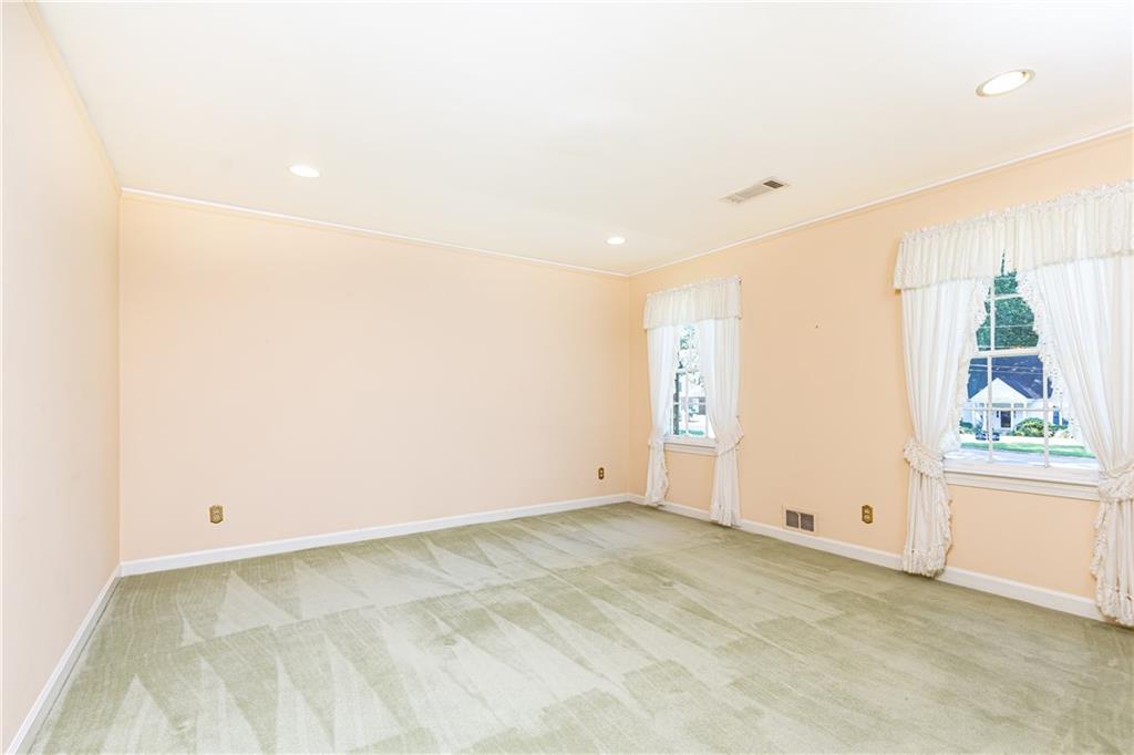 5287 Vernon Lake Drive