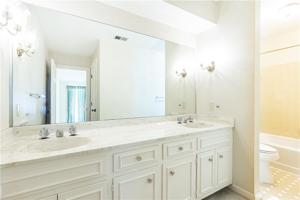 5287 Vernon Lake Drive