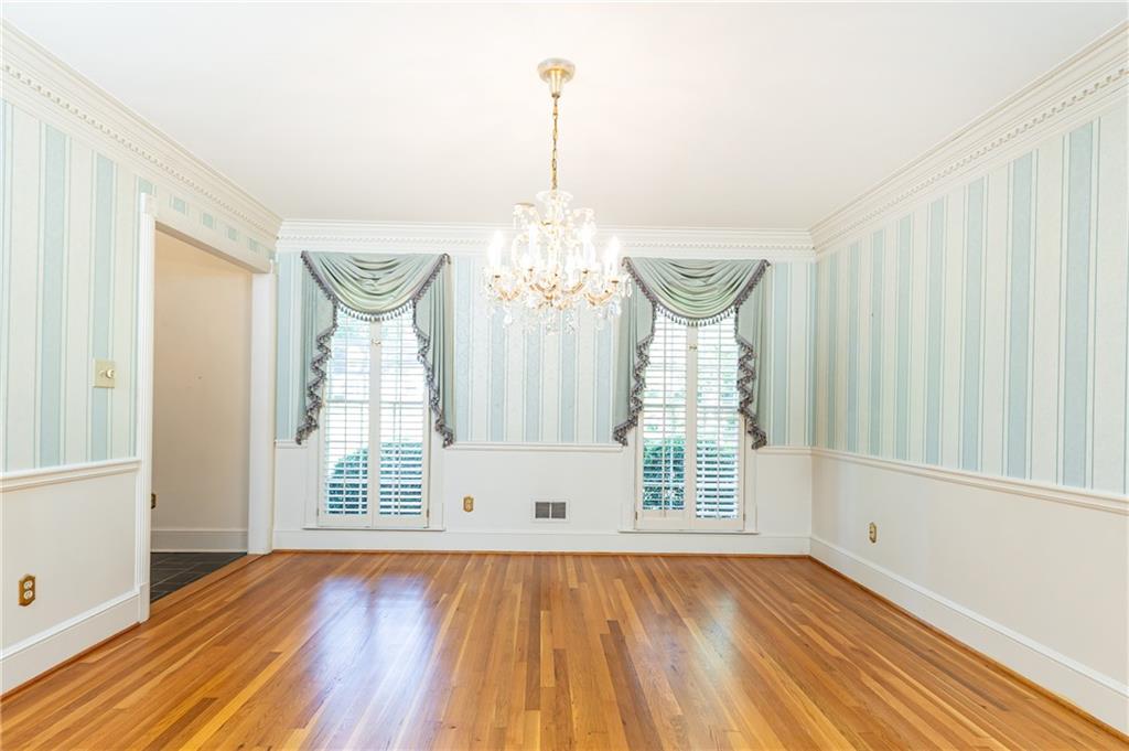 5287 Vernon Lake Drive