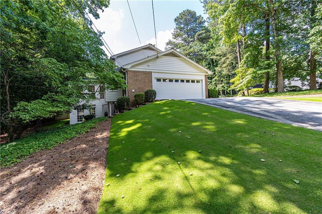 5287 Vernon Lake Drive