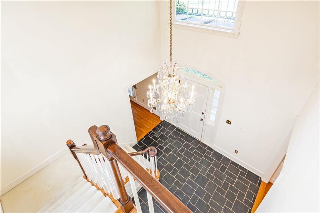 5287 Vernon Lake Drive