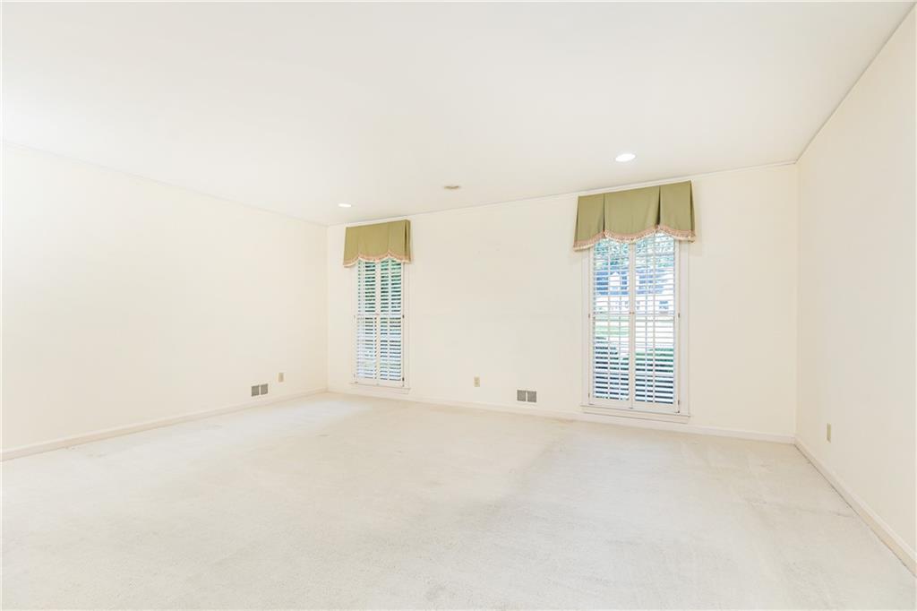 5287 Vernon Lake Drive