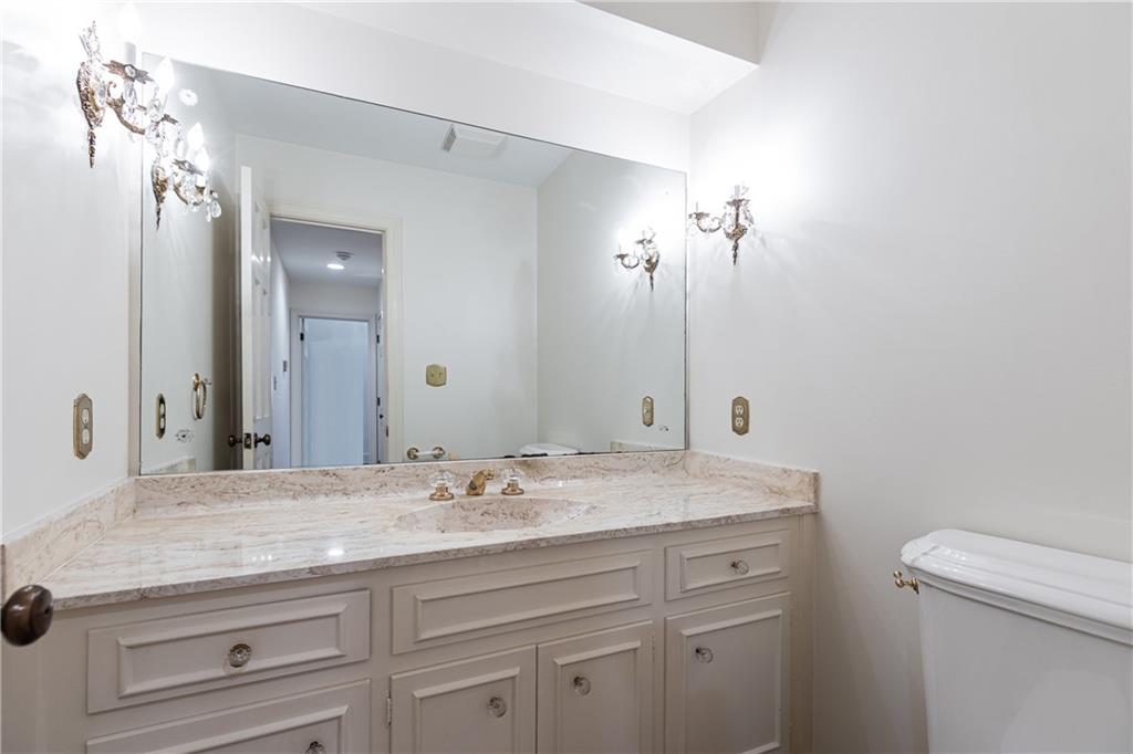 5287 Vernon Lake Drive