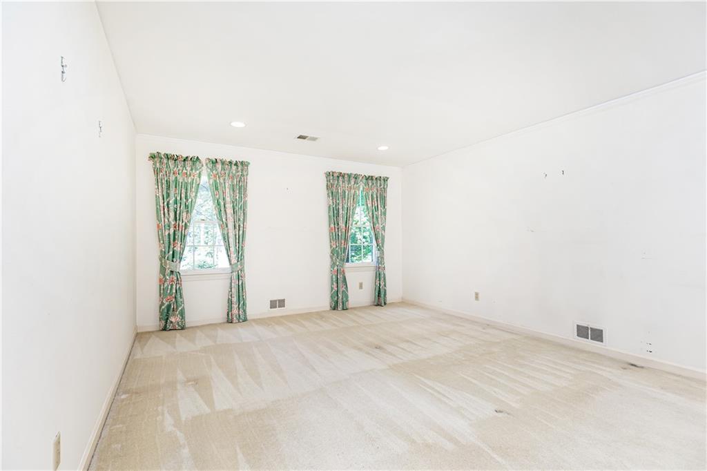 5287 Vernon Lake Drive