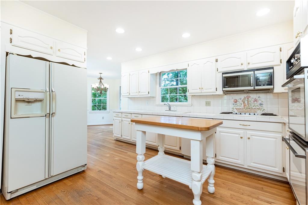 5287 Vernon Lake Drive