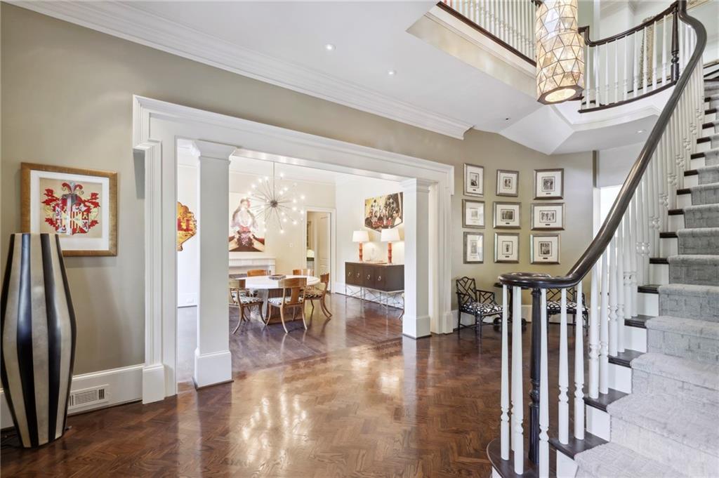 2883 Andrews Drive NW