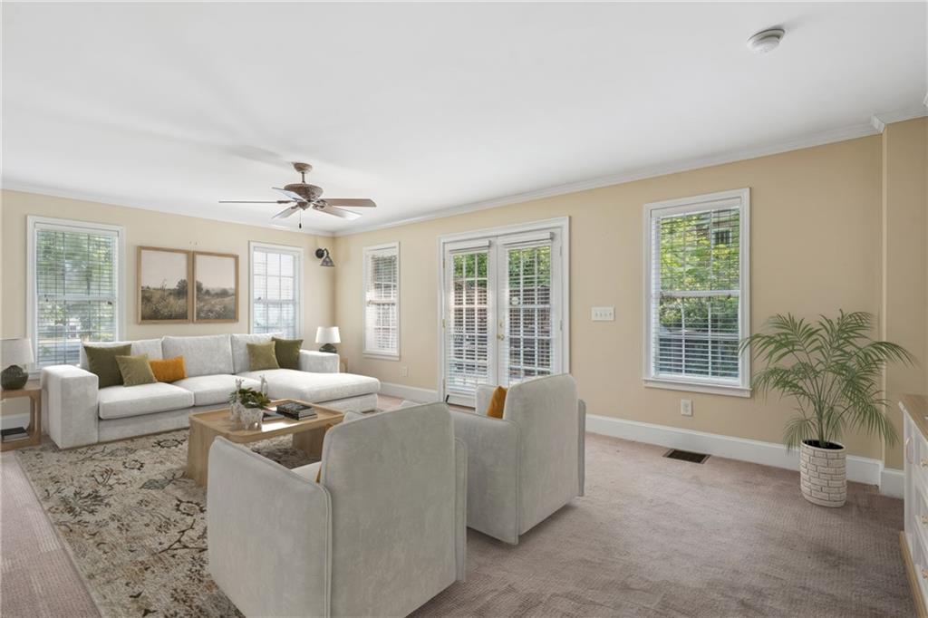 22 Peachtree Hills Avenue NE