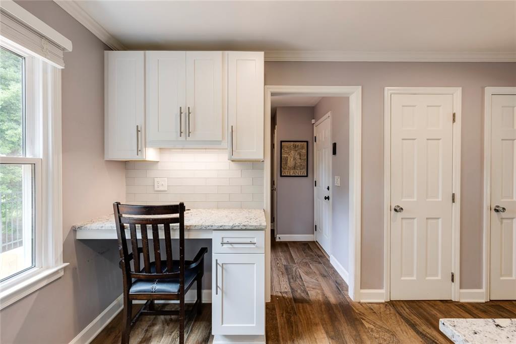 4047 Dunwoody Club Drive