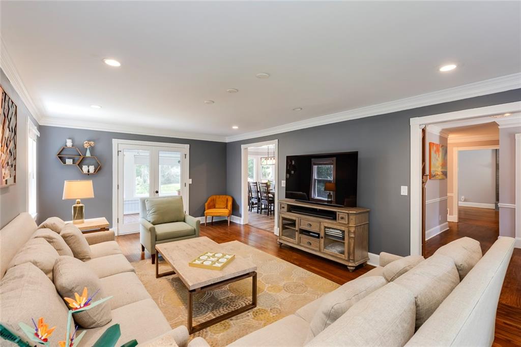 4047 Dunwoody Club Drive