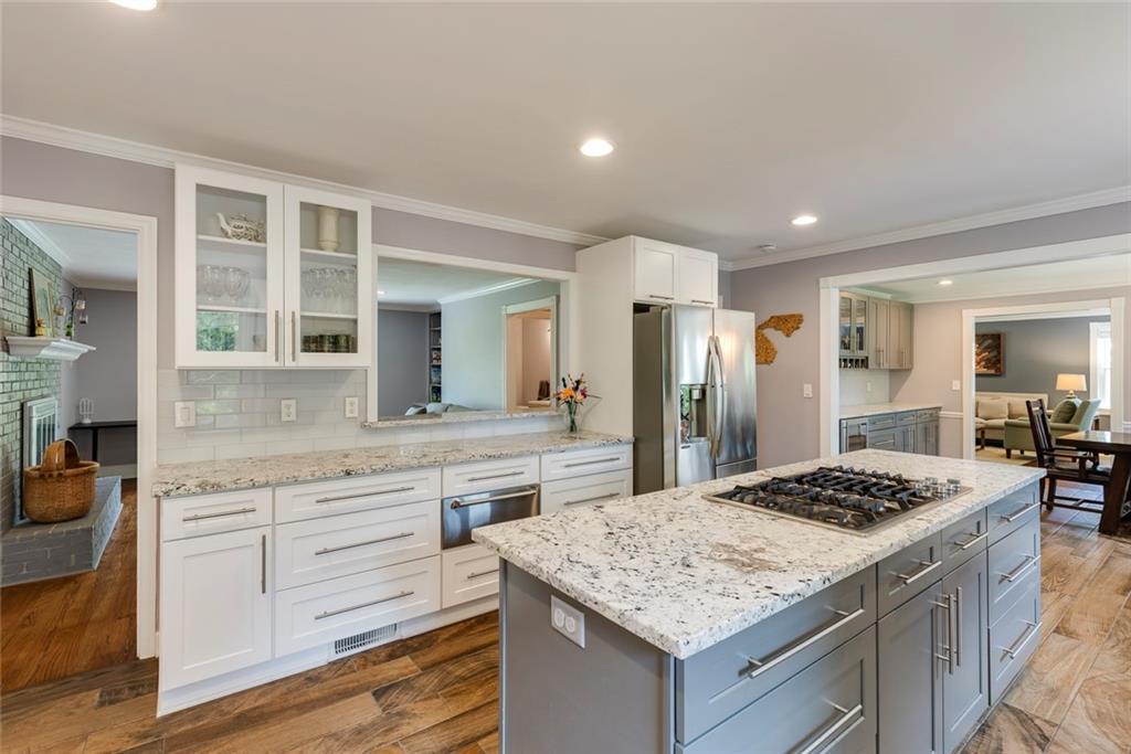 4047 Dunwoody Club Drive