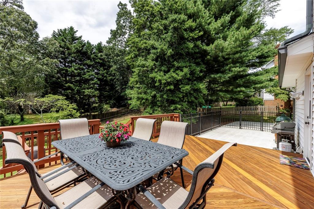 4047 Dunwoody Club Drive