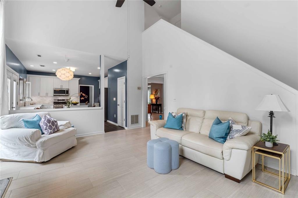 520 Weatherend Court