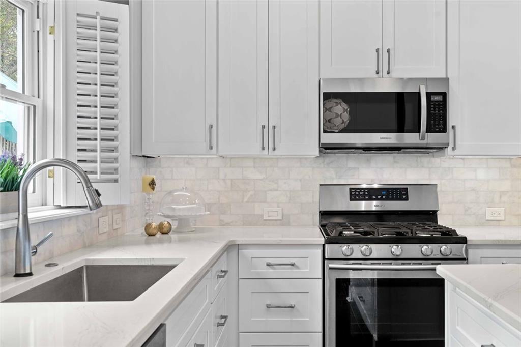 520 Weatherend Court