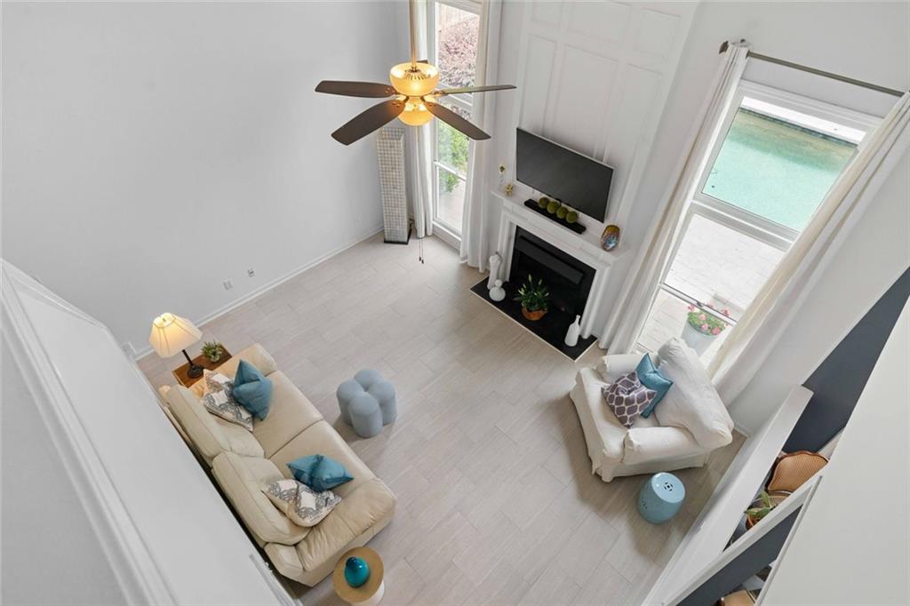 520 Weatherend Court