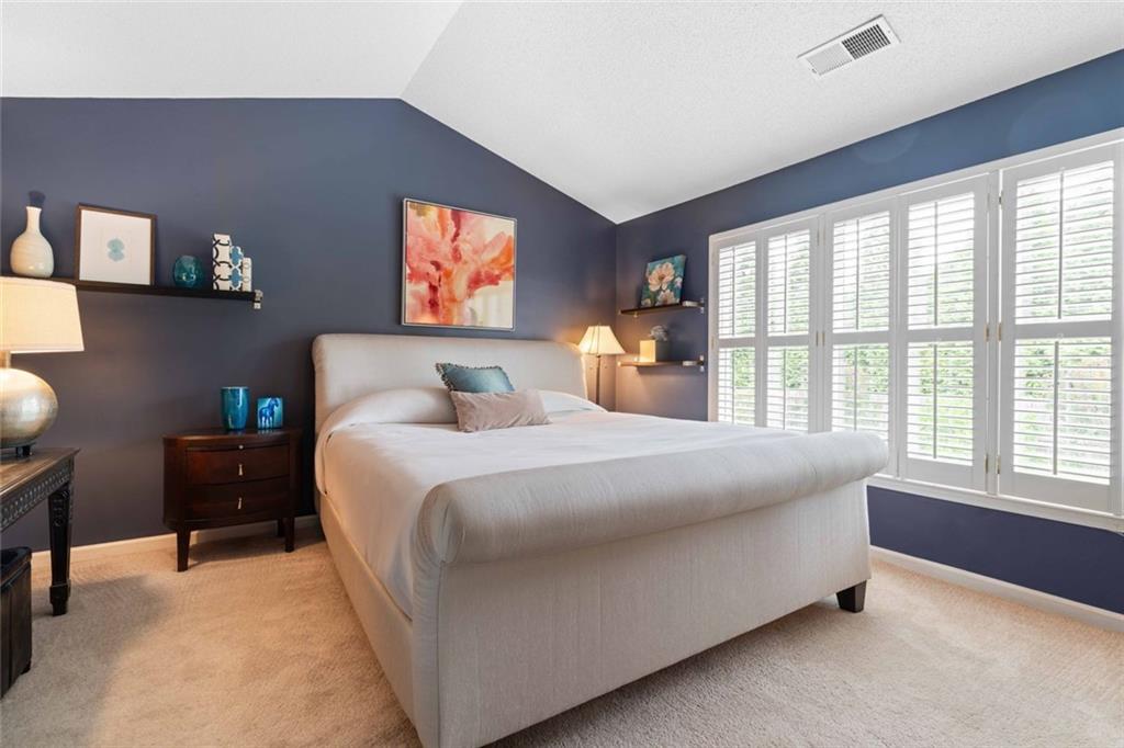 520 Weatherend Court