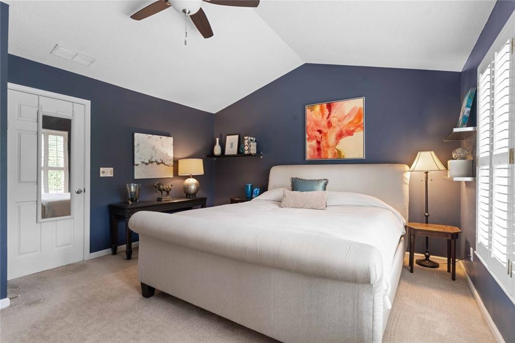 520 Weatherend Court