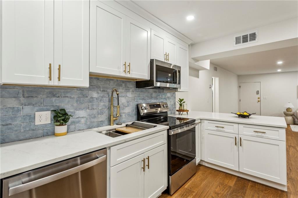 1240 Woodland Avenue NE Unit 7