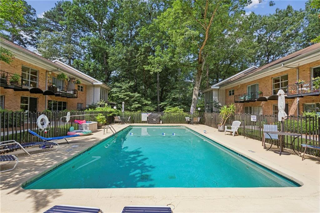 1240 Woodland Avenue NE Unit 7