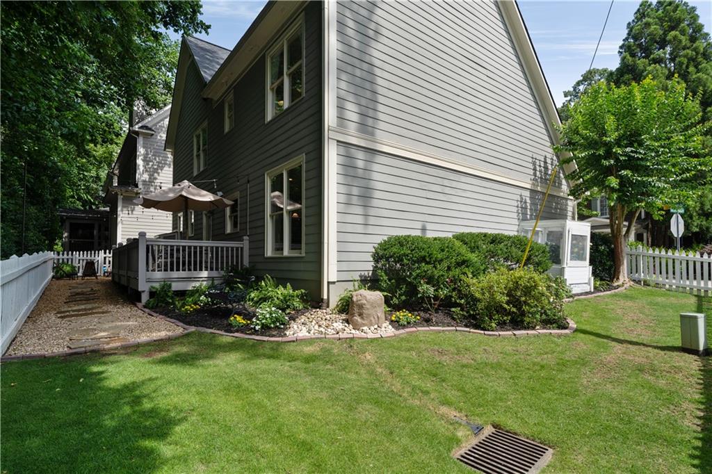 1360 Edmund Court NE