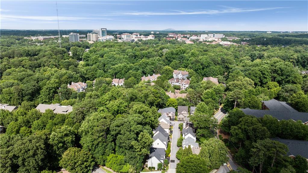 1360 Edmund Court NE