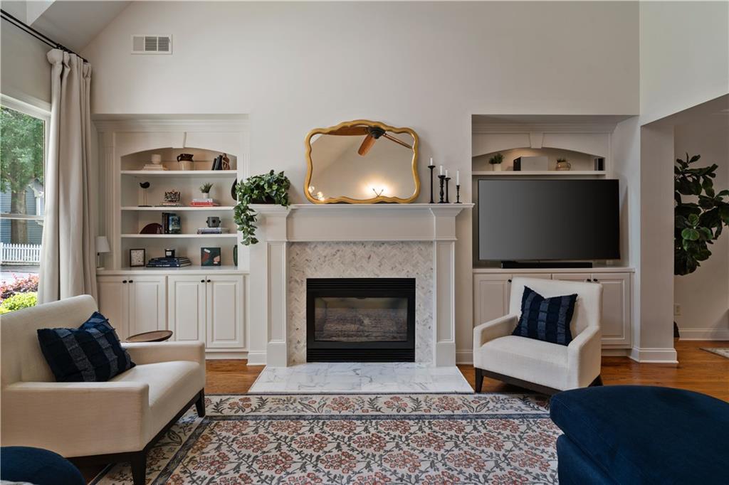 1360 Edmund Court NE