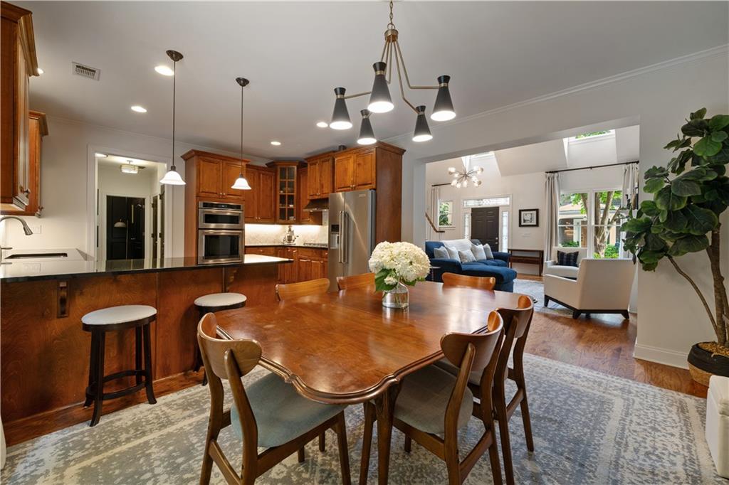 1360 Edmund Court NE