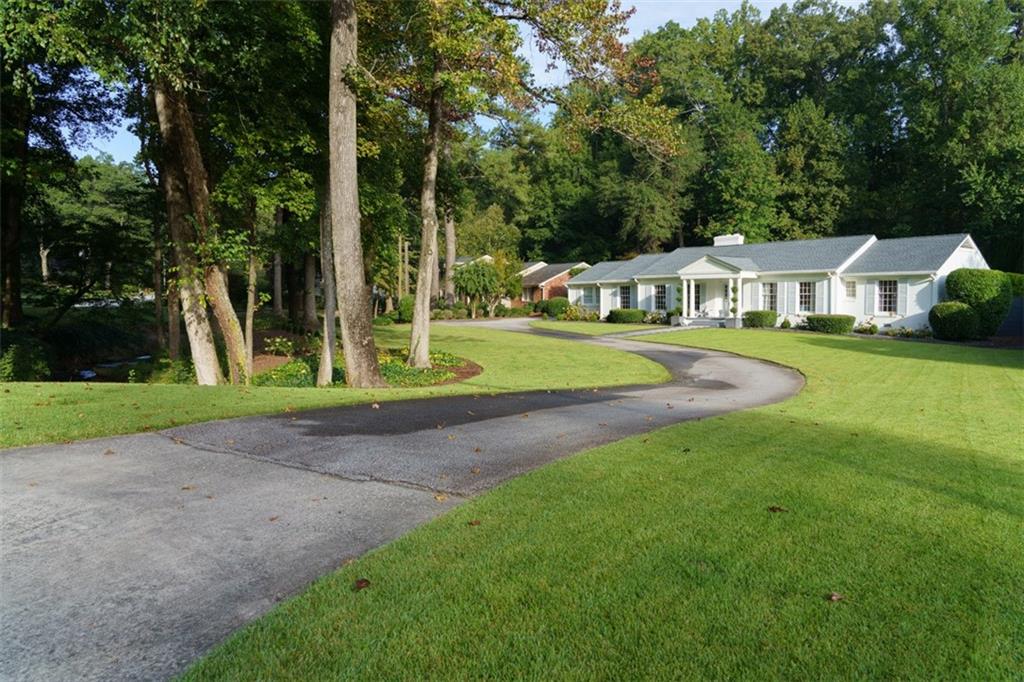 4095 N Broadland Road NW