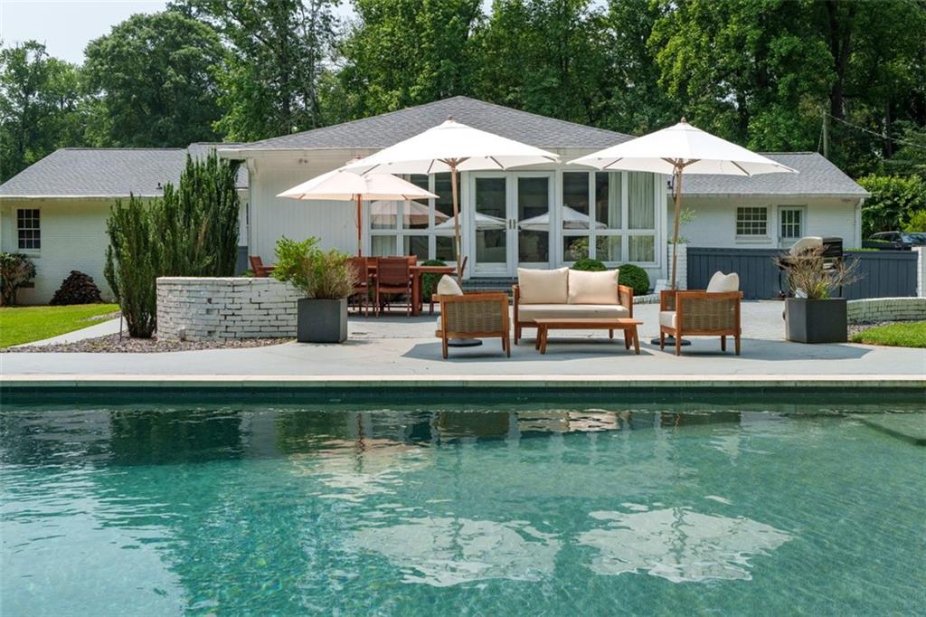 4095 N Broadland Road NW