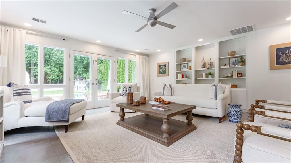 4095 N Broadland Road NW