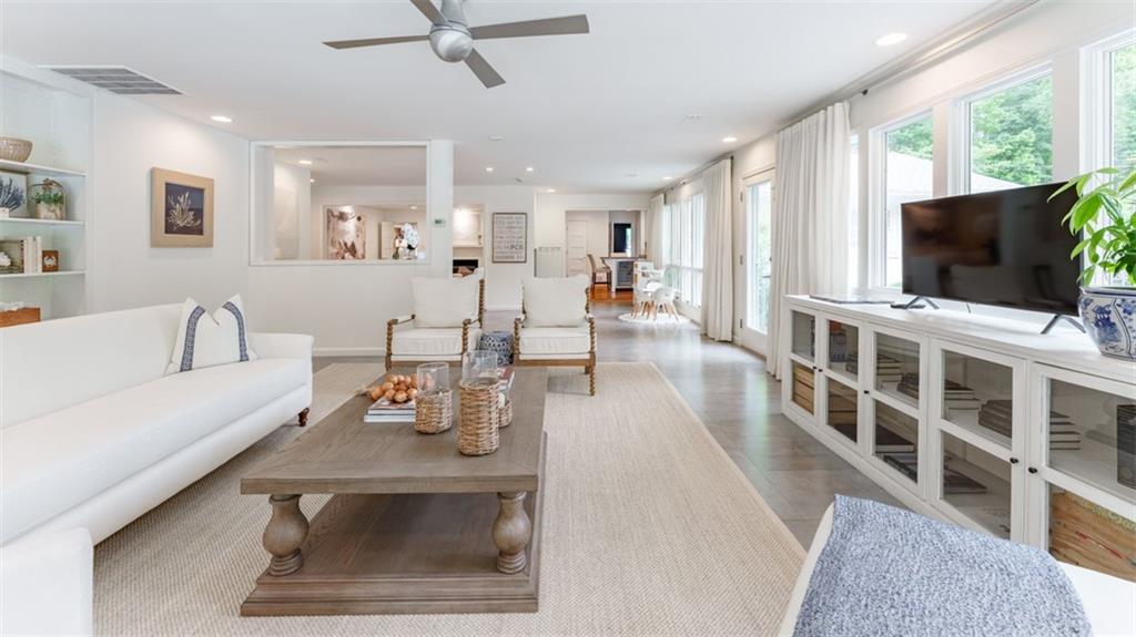 4095 N Broadland Road NW