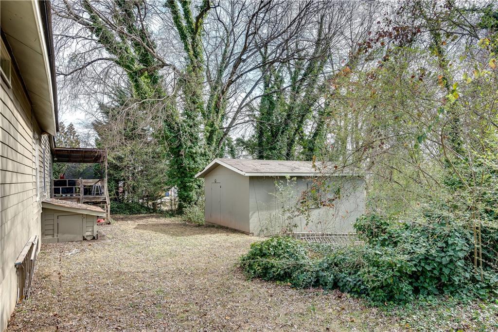 2312 Wayside Drive NE