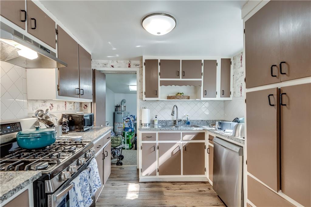 2312 Wayside Drive NE