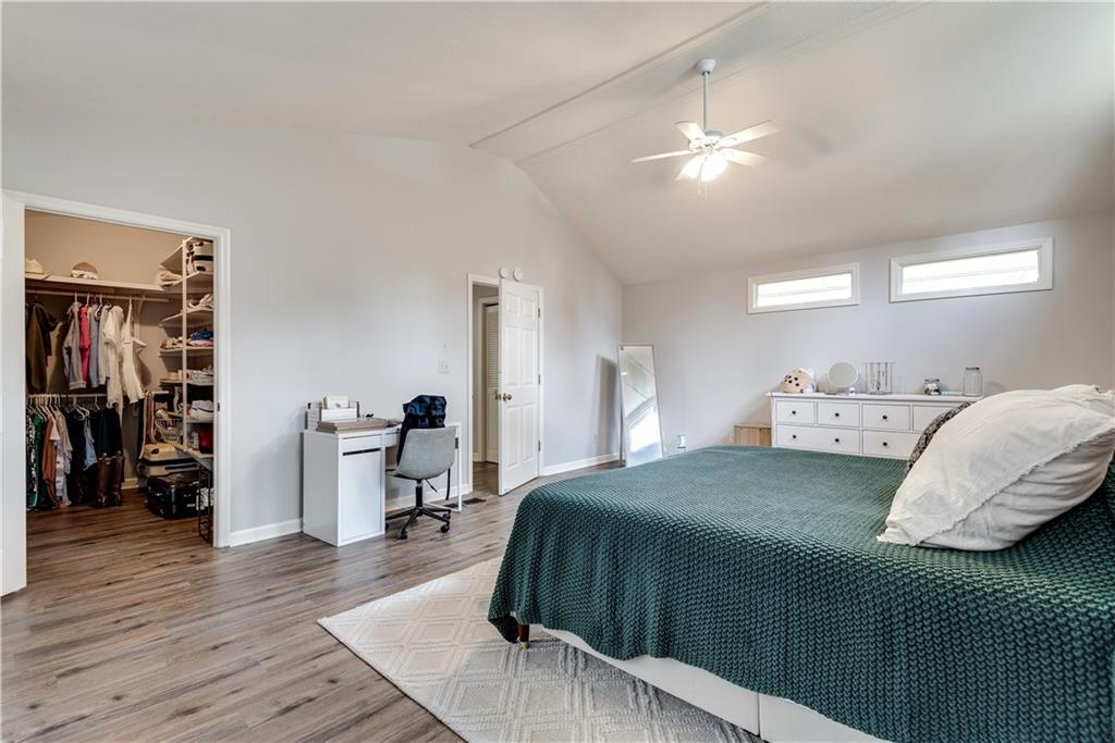 2312 Wayside Drive NE