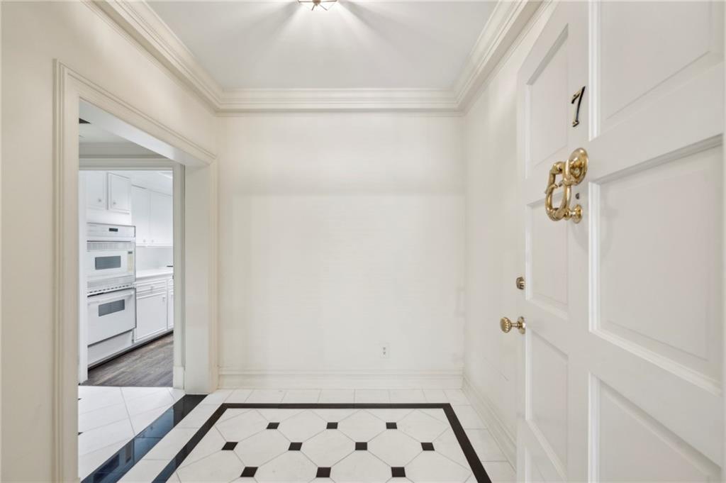 2769 Peachtree Road NE Unit 7