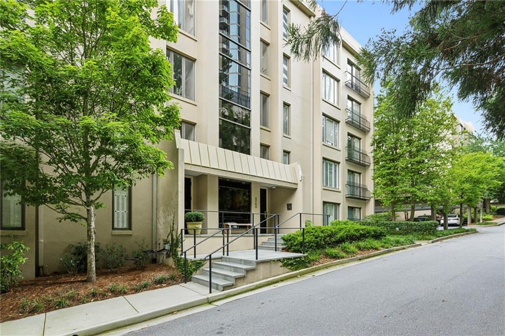 2769 Peachtree Road NE Unit 7