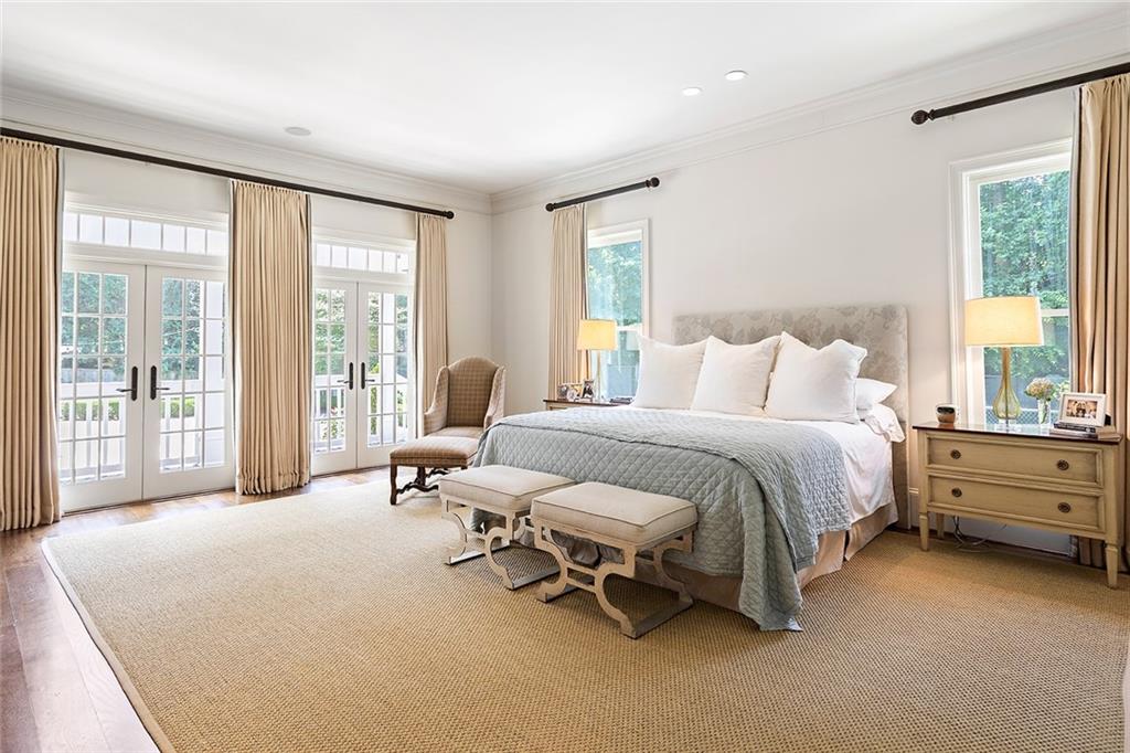 1016 Old Powers Ferry Road