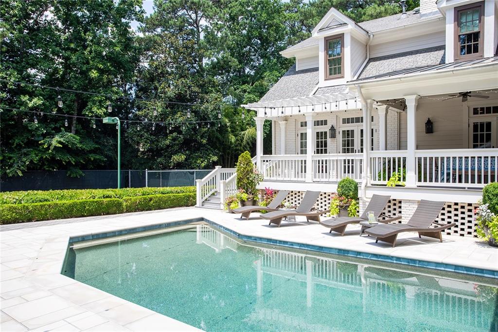 1016 Old Powers Ferry Road