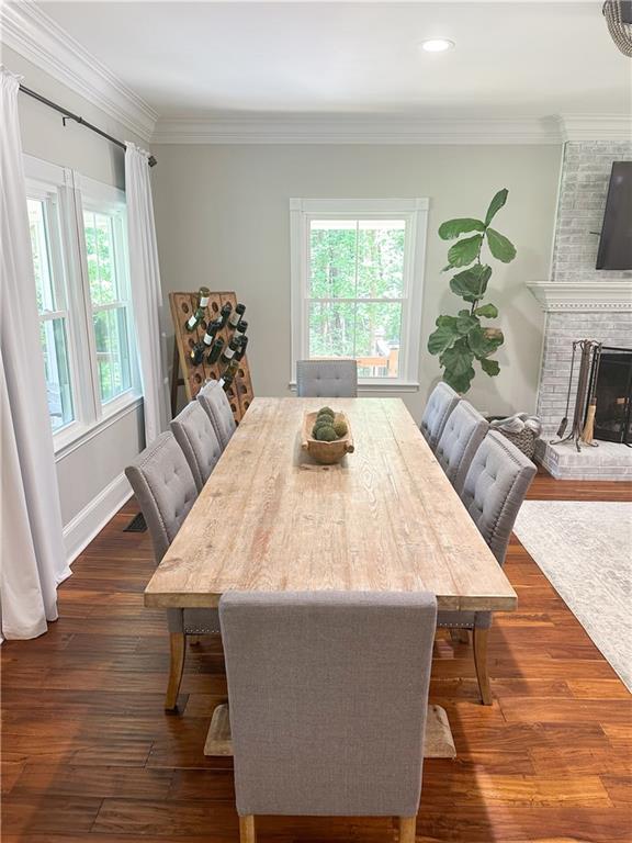 815 E Hembree Crossing