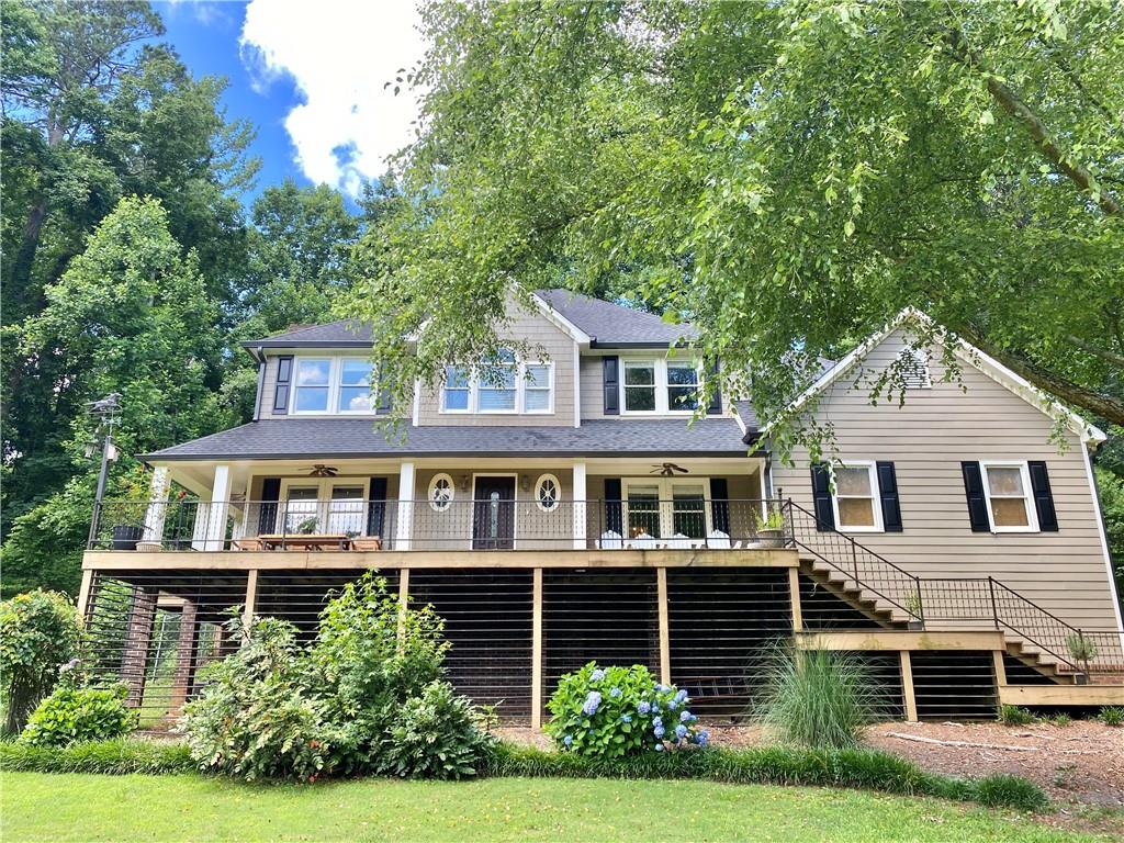 815 E Hembree Crossing