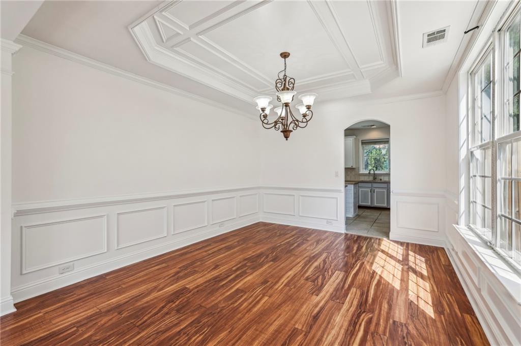 2761 Valley Spring Drive